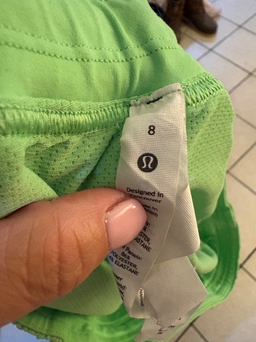 Lululemon size 8 - Picture 2 of 2
